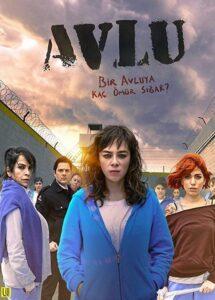 Дворик (2018) Смотреть Турция на ЛордФильм